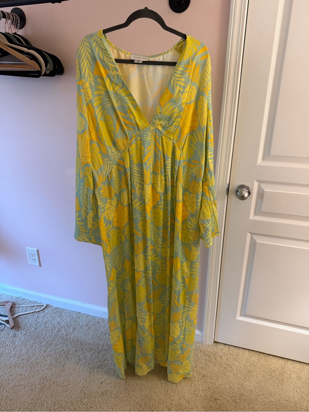 Never Fully Dressed Yellow & Mint Leaf-Print Maxi Dress
